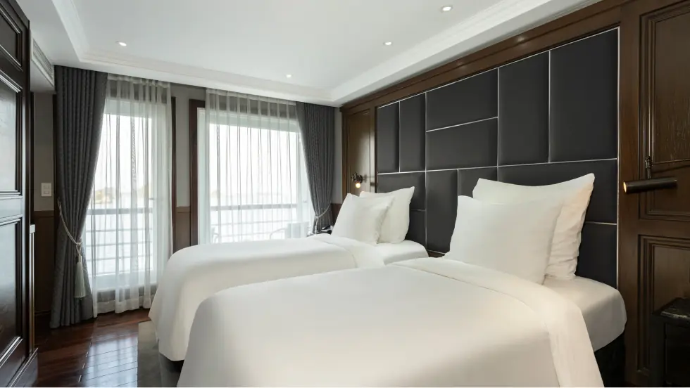 Ambassador Balcony on Ambassador Signature