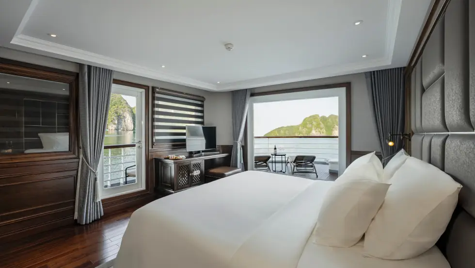 Ambassador Captain's View Suite on Ambassador Signature