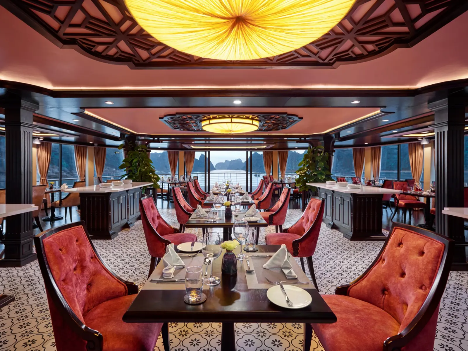 Restaurant on Capella Cruise