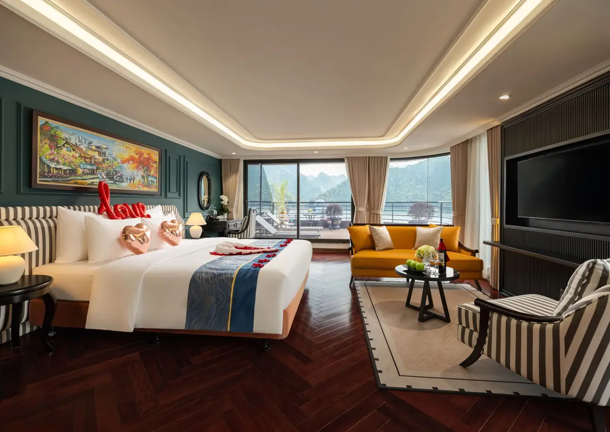 Lan Ha Suite on Diana Cruise