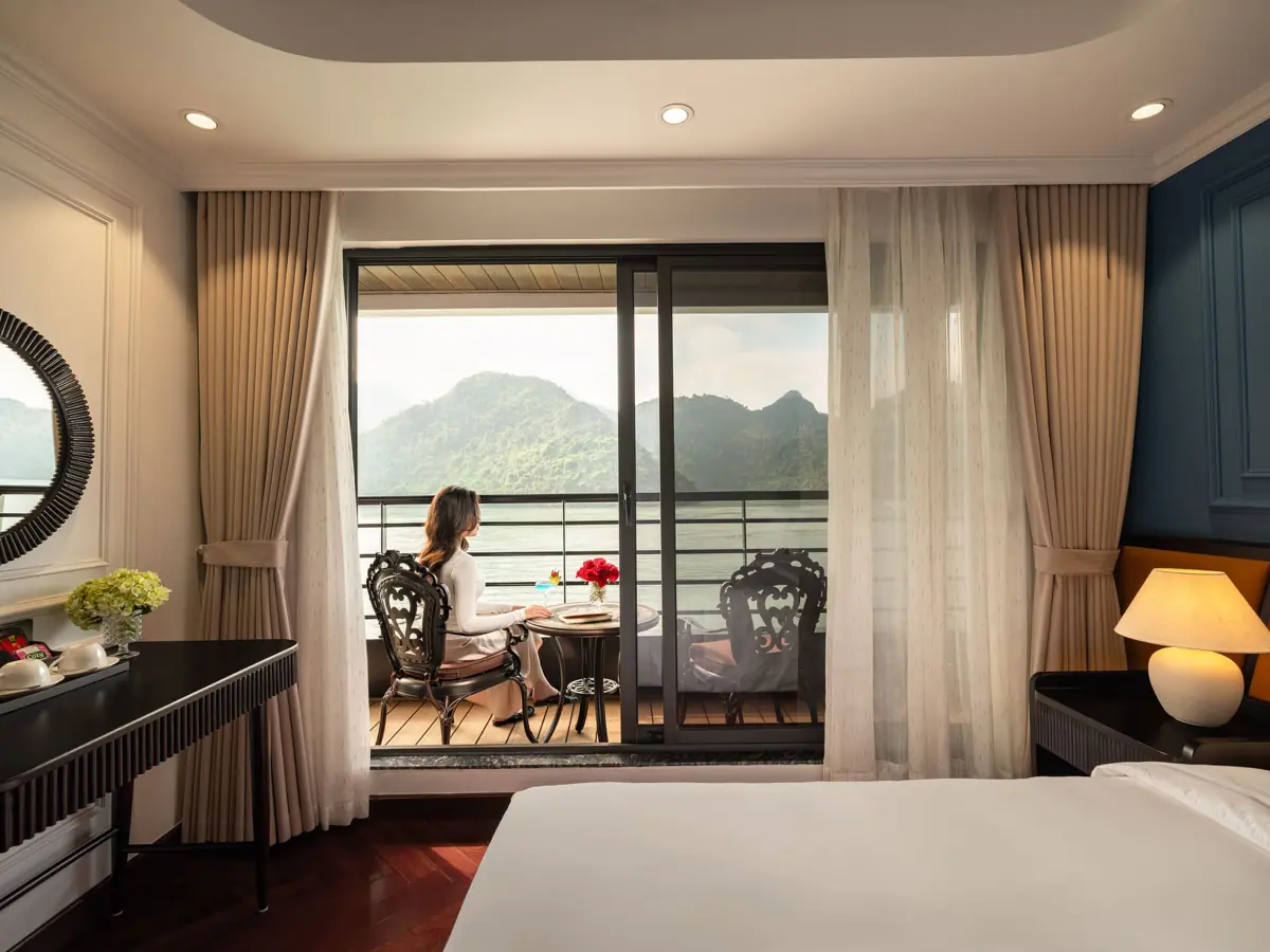 Premier Suite on Diana Cruise