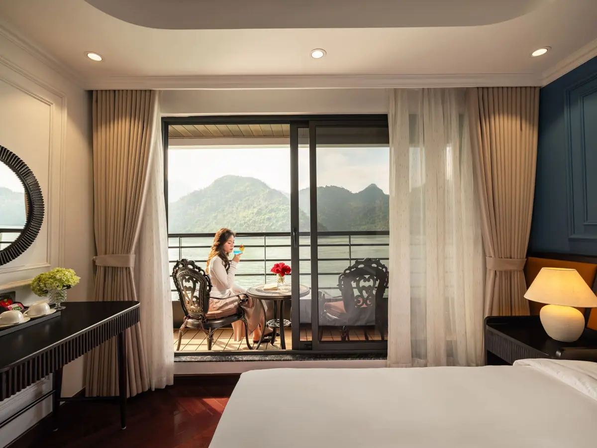 Premier Suite on Diana Cruise