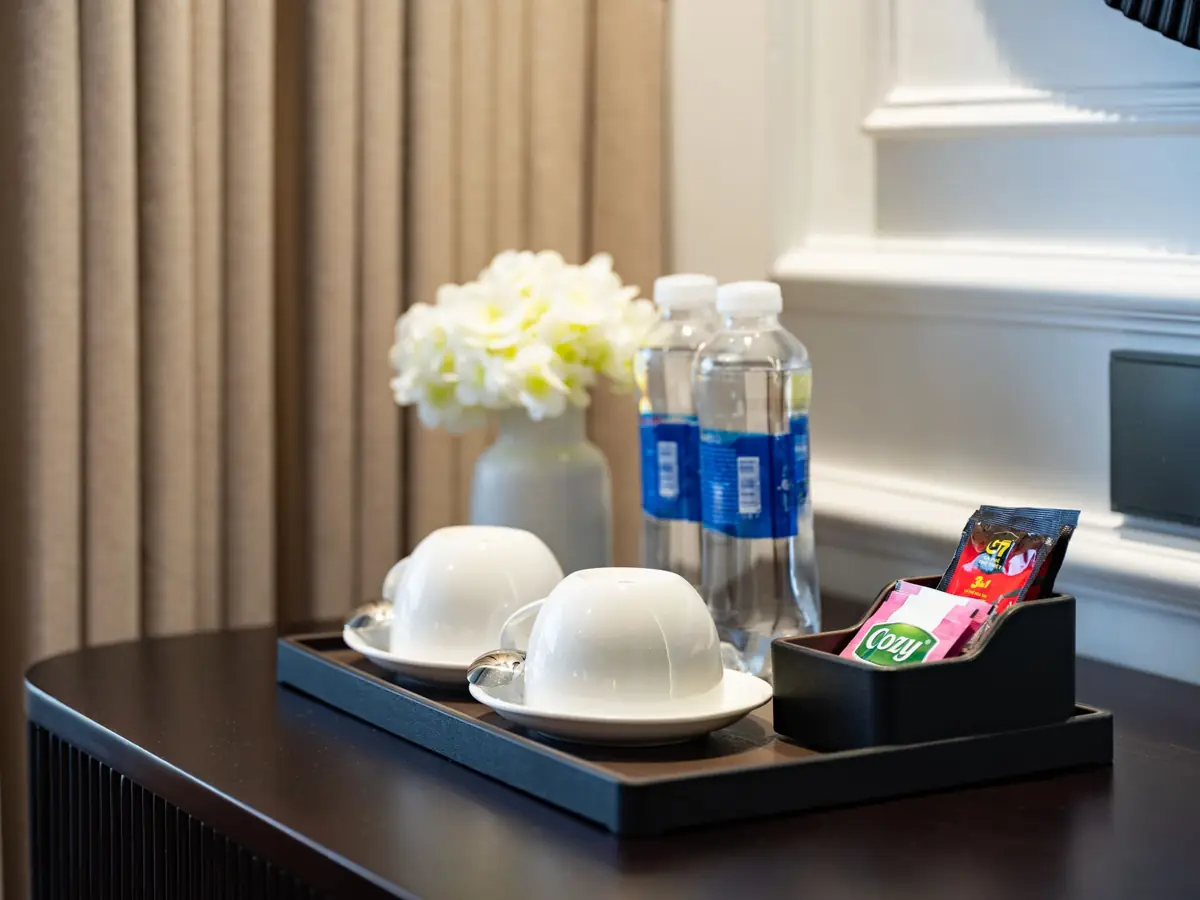Senior Suite on Diana Cruise