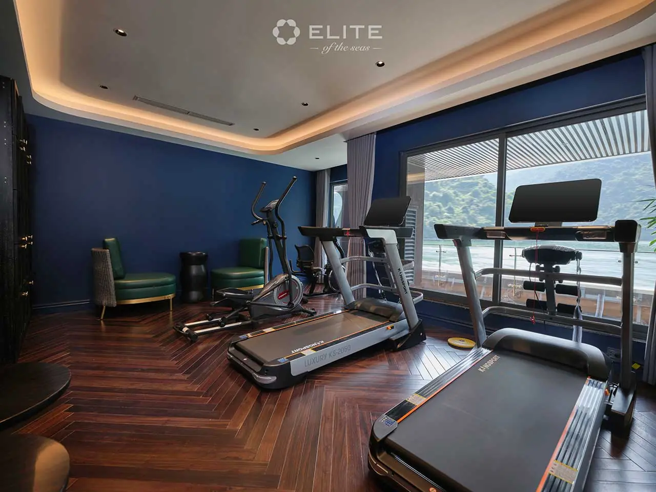 Fitness room with a bay view