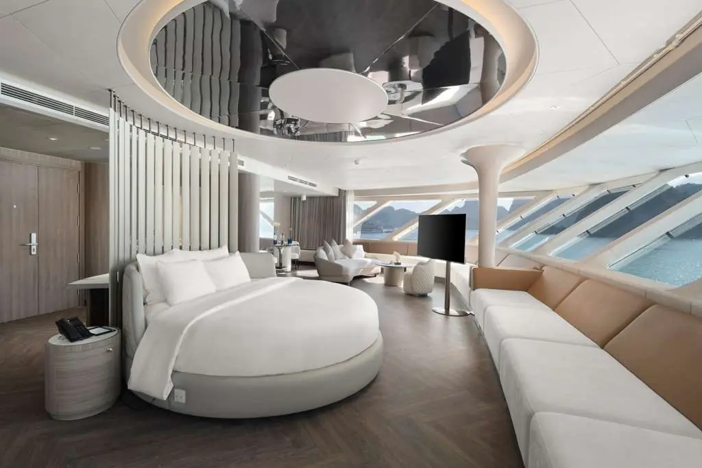 Oceania Suite on Grand Pioneers Cruise