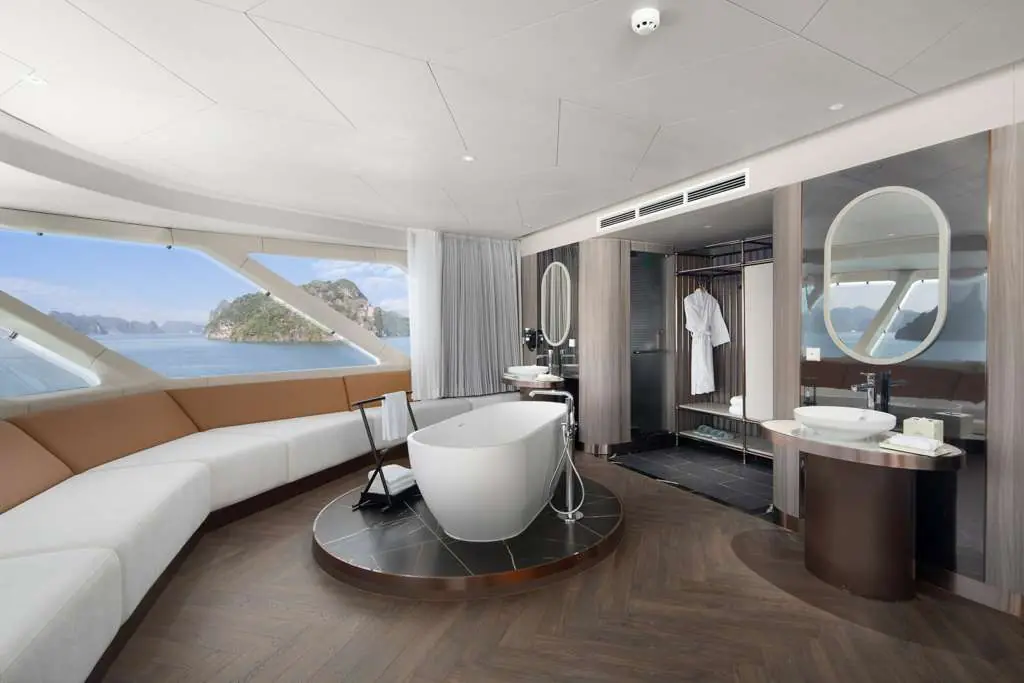 Oceania Suite on Grand Pioneers Cruise