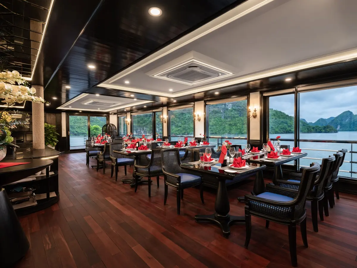 Restaurant on La Casta Cruise
