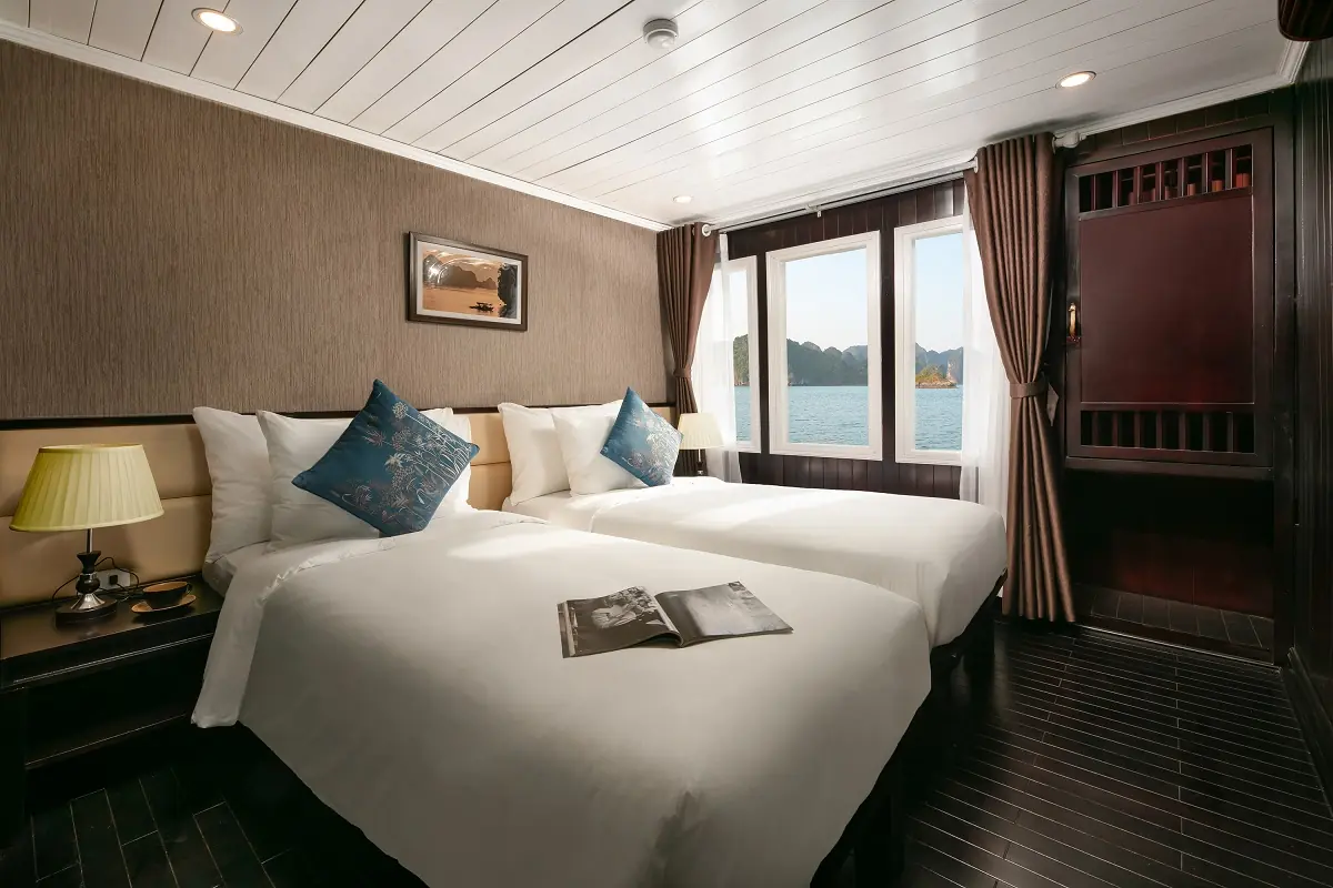 Deluxe Ocean View on La Regina Classic