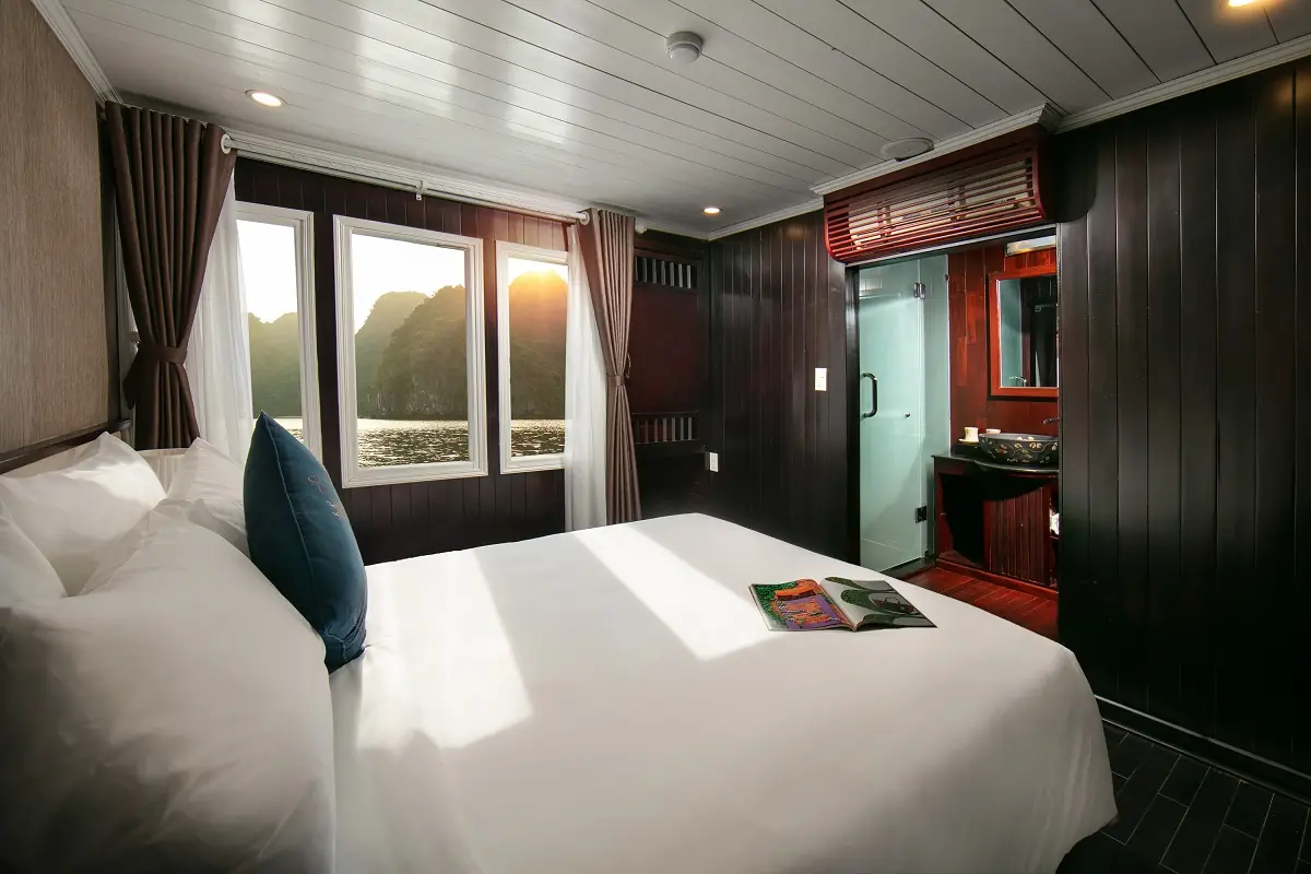Premium Cabin on La Regina Classic
