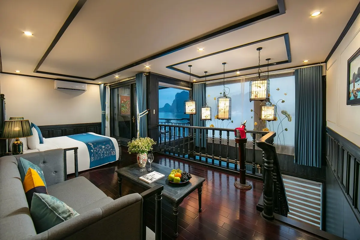 Lan Ha Family Duplex Suite on La Regina Grand