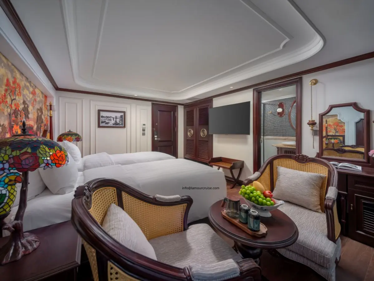 Century Cabin on L'amour Cruise