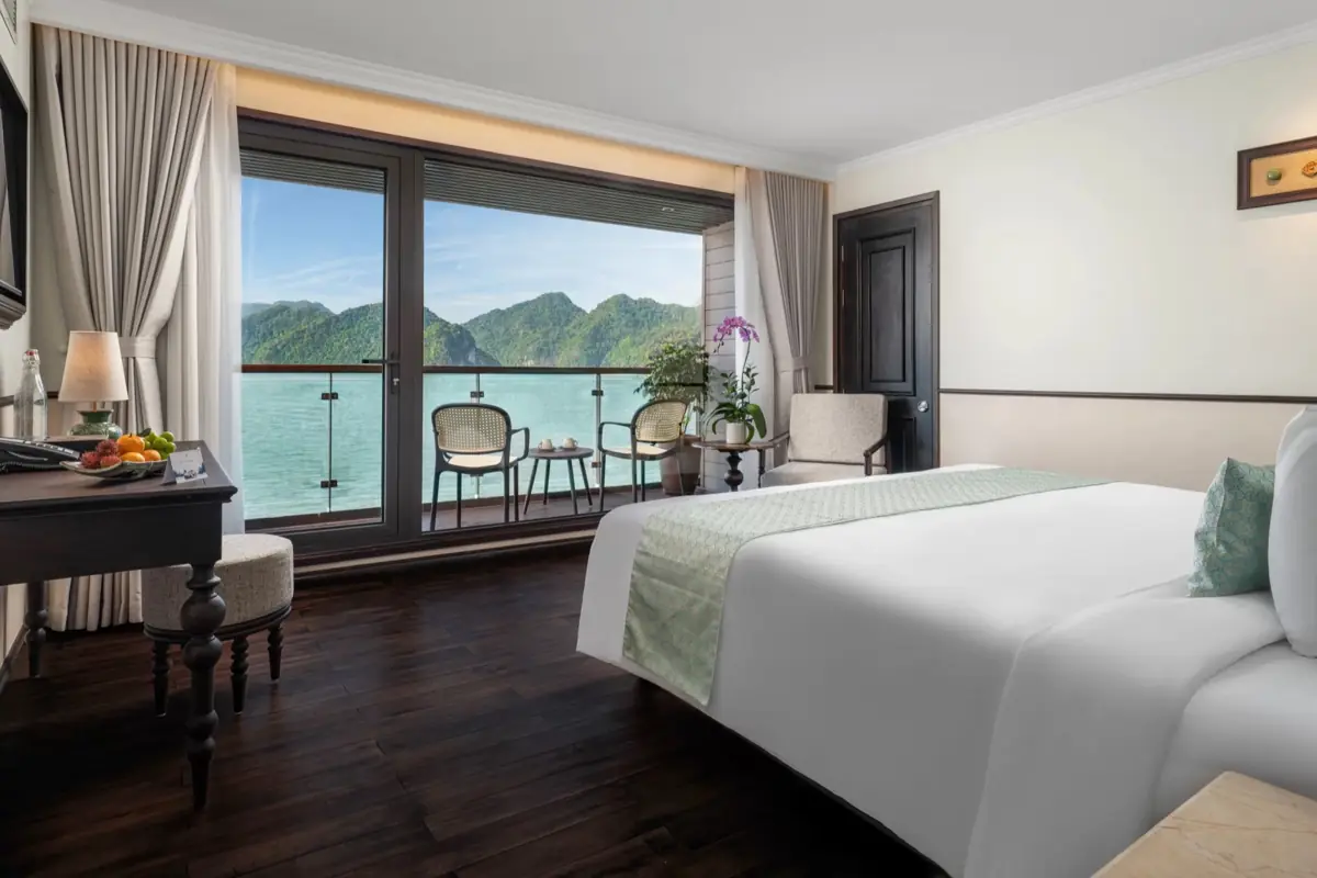 Sky Suite on Lyra Grandeur