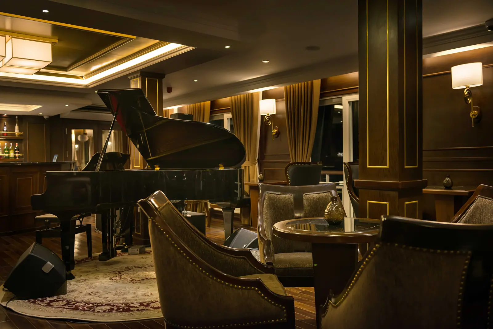 Piano Lounge on Paradise Elegance