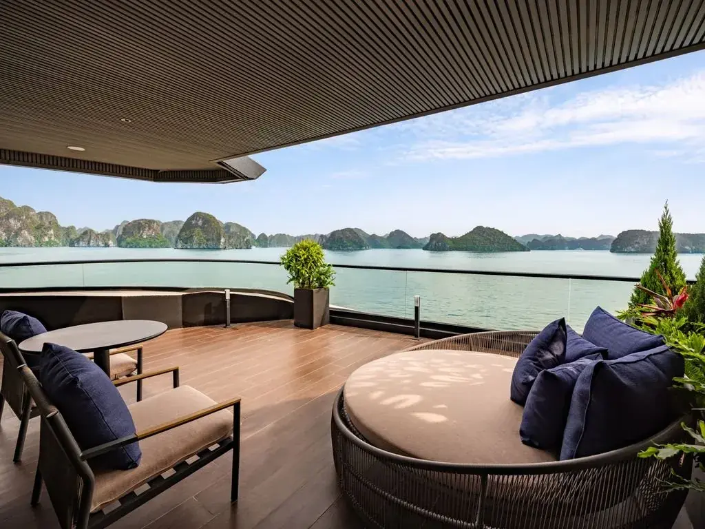 Executive Terrace Suite on Victorious Cruise