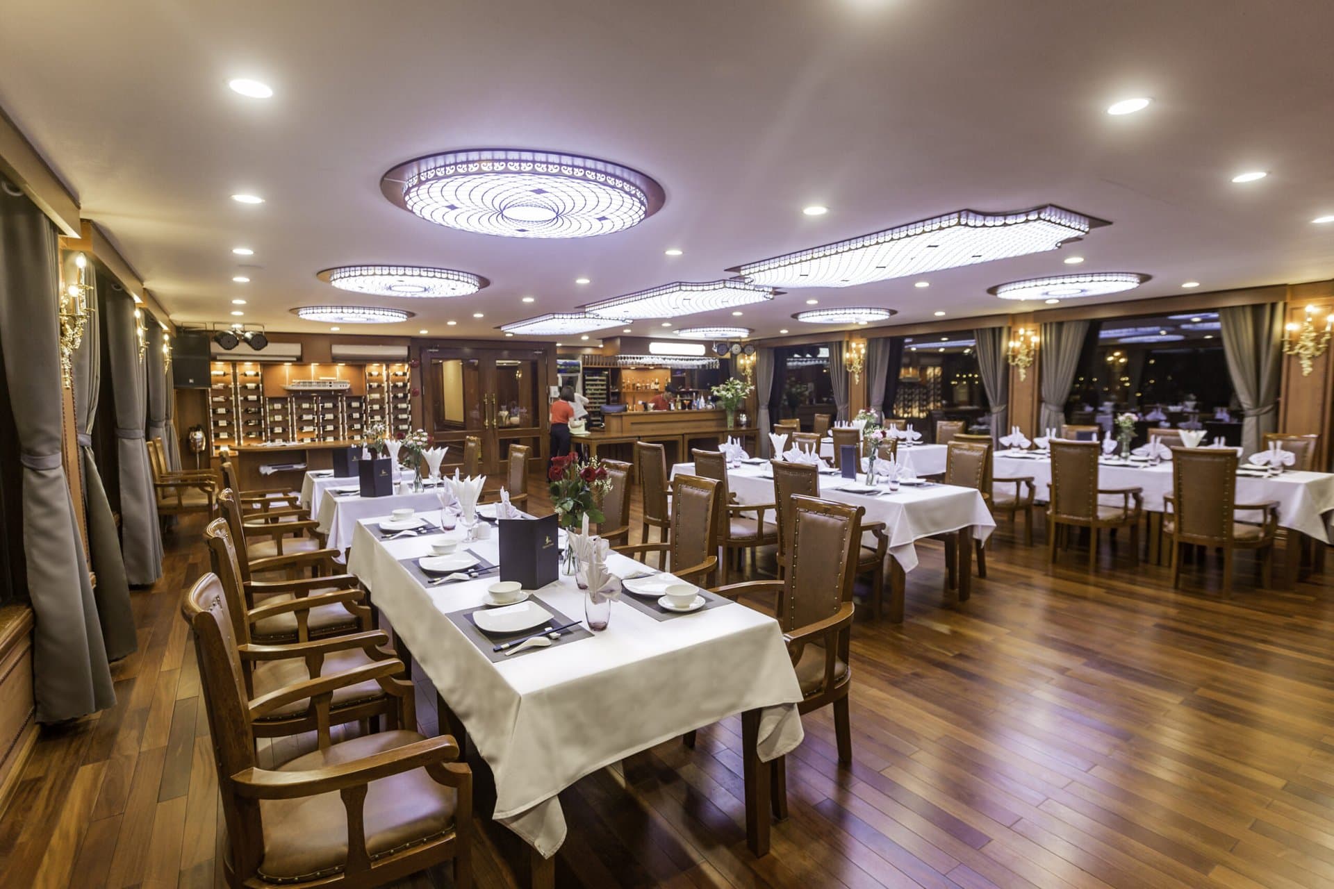 Calypso Cruise 2 Days 1 Night – 2 Days 1 Night Timeless Experience In Lan Ha Bay – restaurant