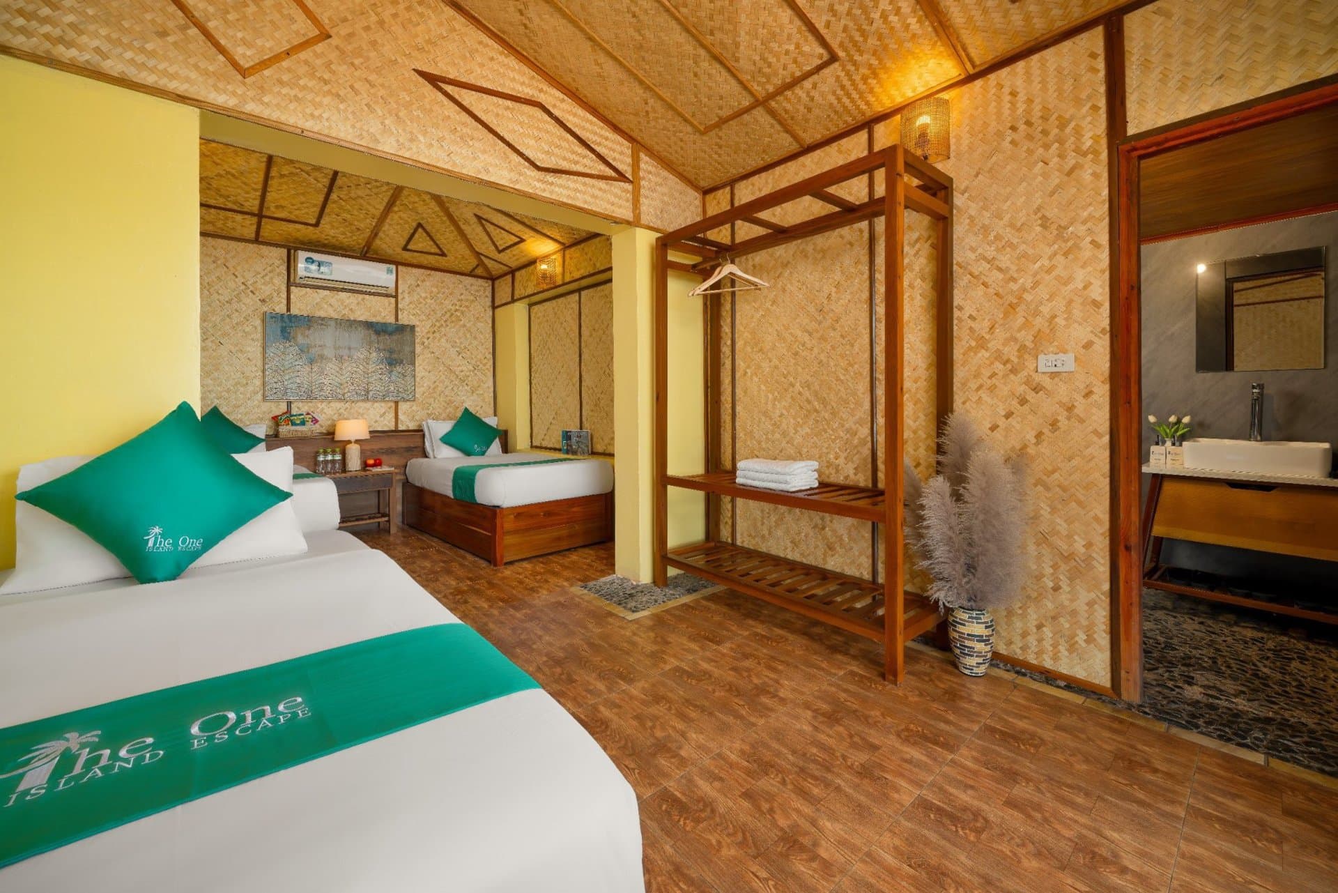 The One Island Escape 2 Days 1 Night, Ha Long Bay – photo 8