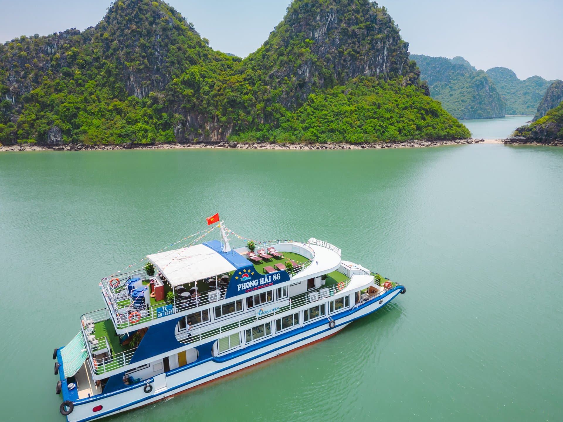 Ha Long Bay Day Cruise from Hanoi, Ha Long Bay