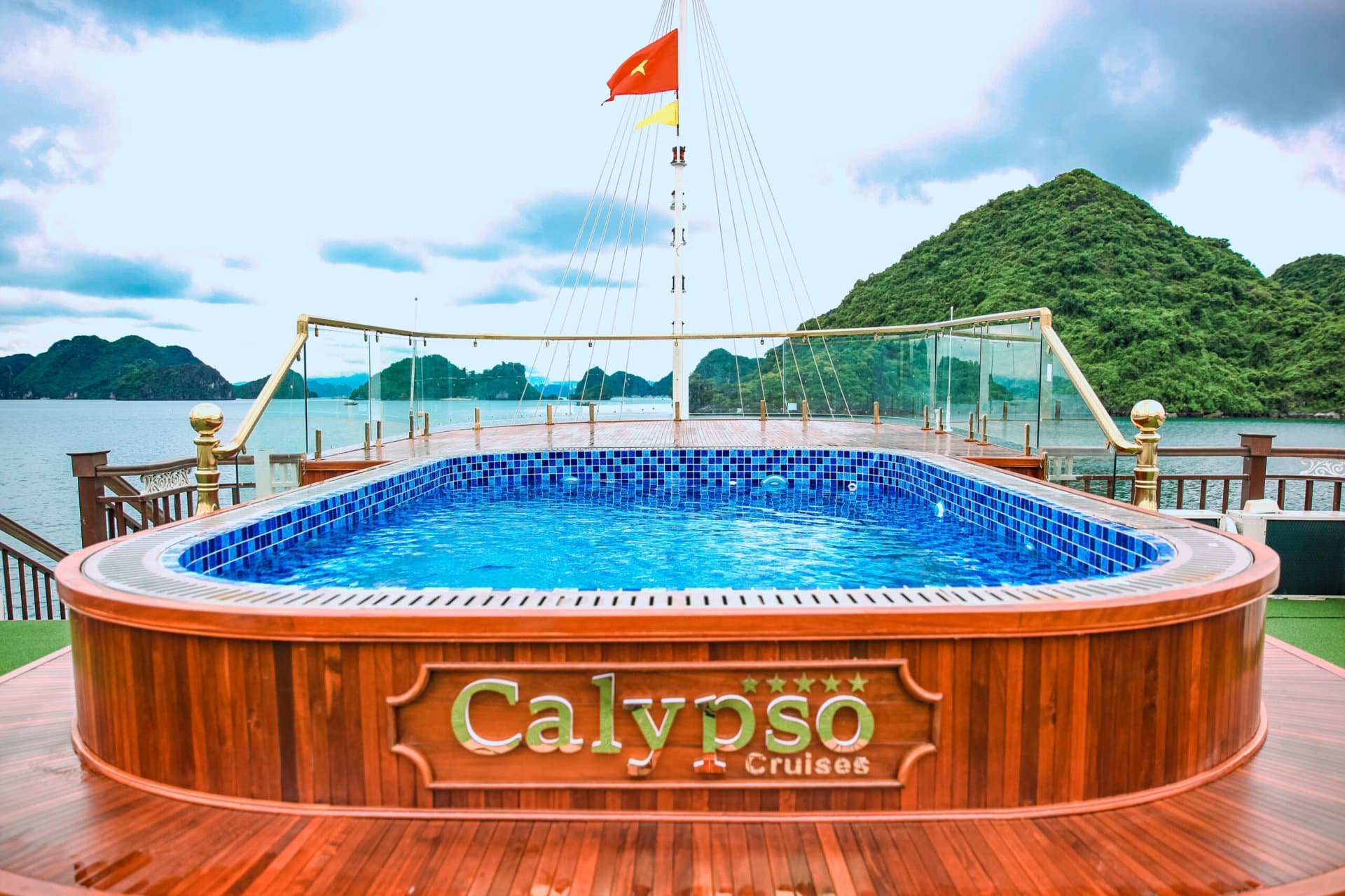 Calypso Cruise 2 Days 1 Night – 2 Days 1 Night Timeless Experience In Lan Ha Bay – swimming pool