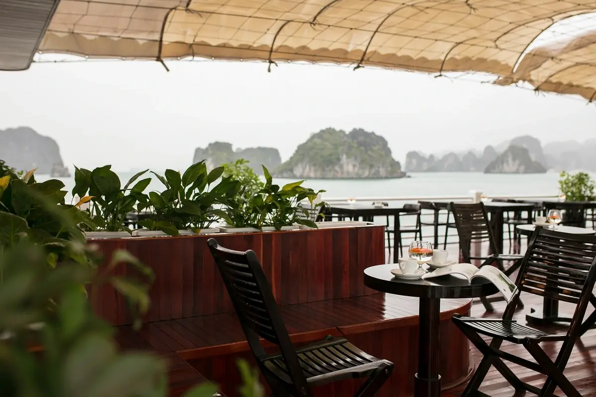 Terrace seating facing the islands