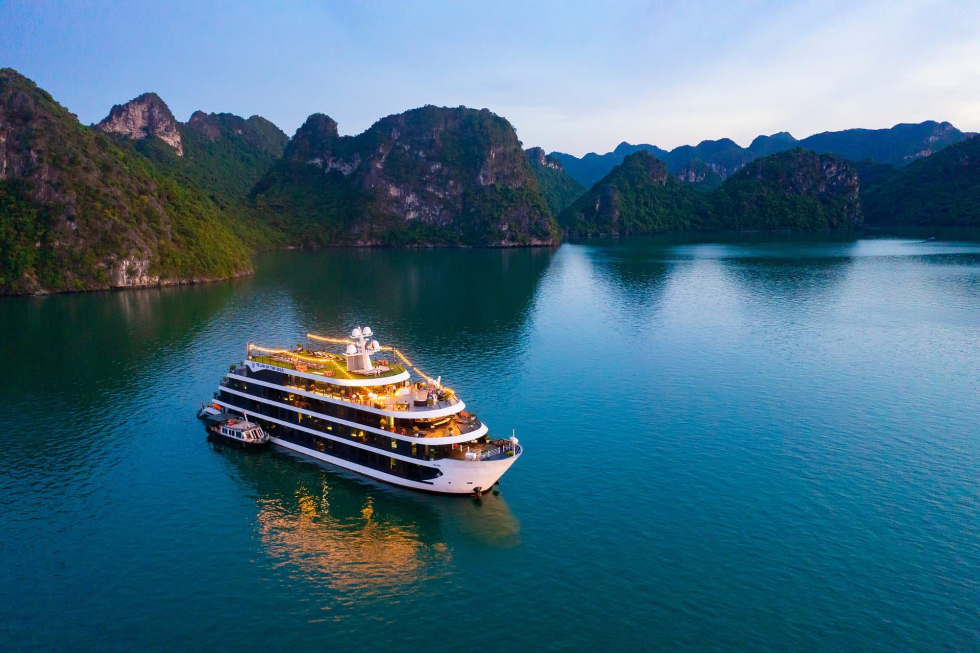 Velar of the Seas Cruise 2 Days 1 Night, Ha Long Bay