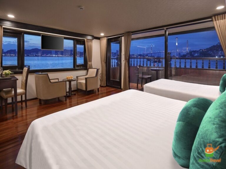 Cabin with bay view on Alisa Cruise
