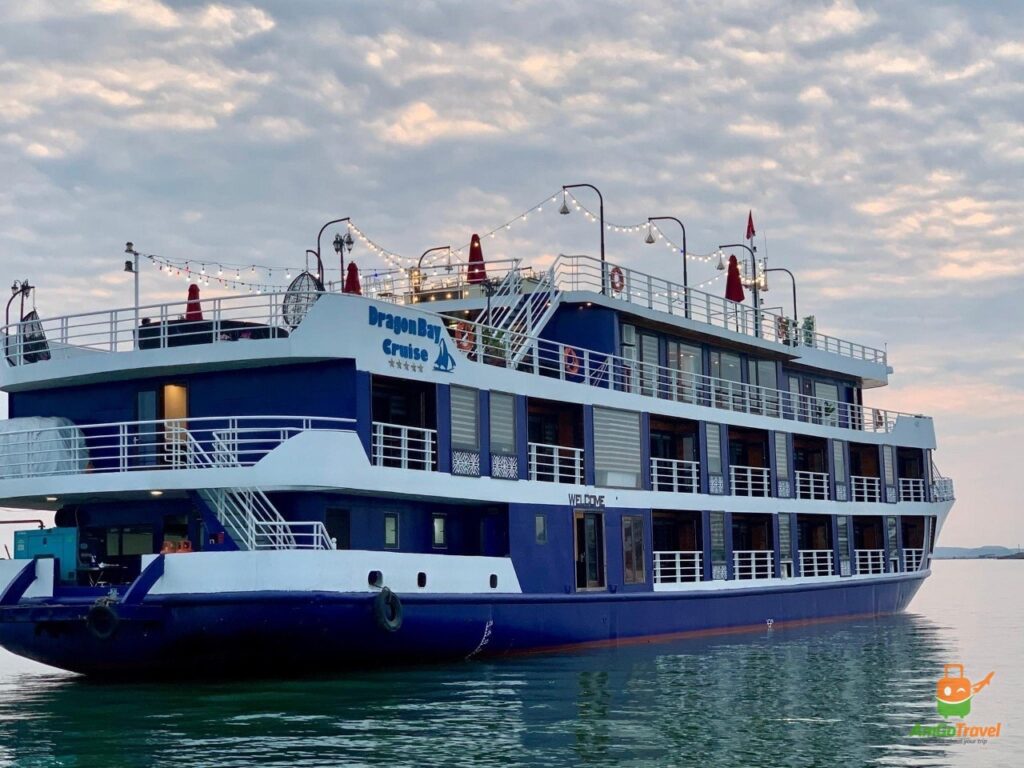 Dragon Bay Cruise seen from the water