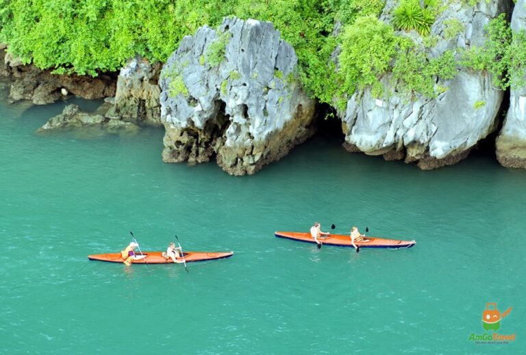 Kayaking in Ha Long Bay