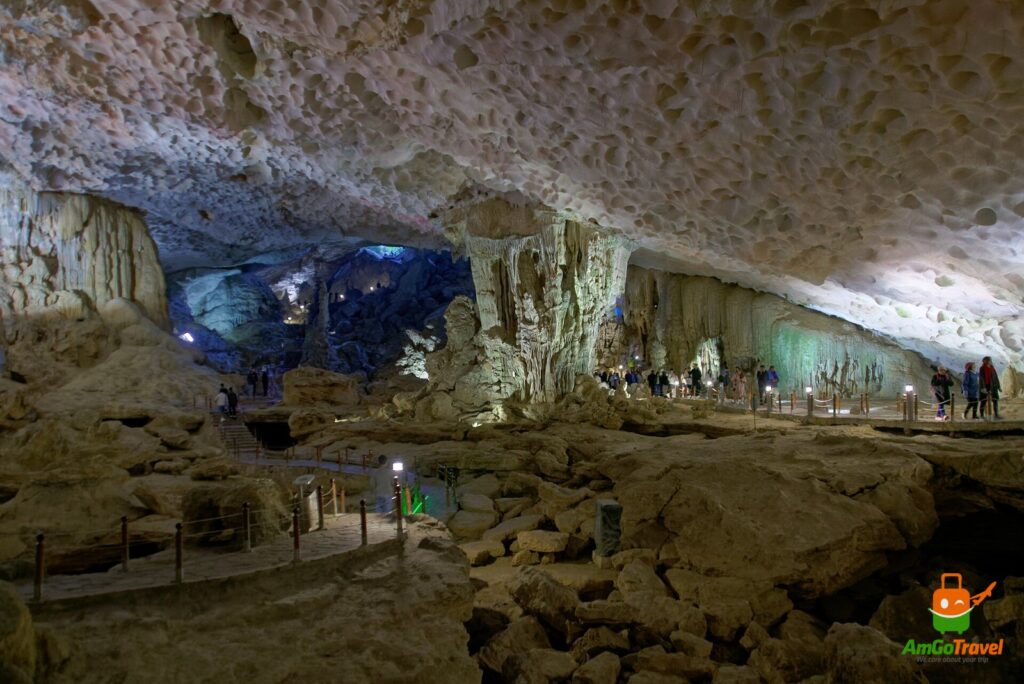 Inside Sung Sot Cave, Ha Long Bay