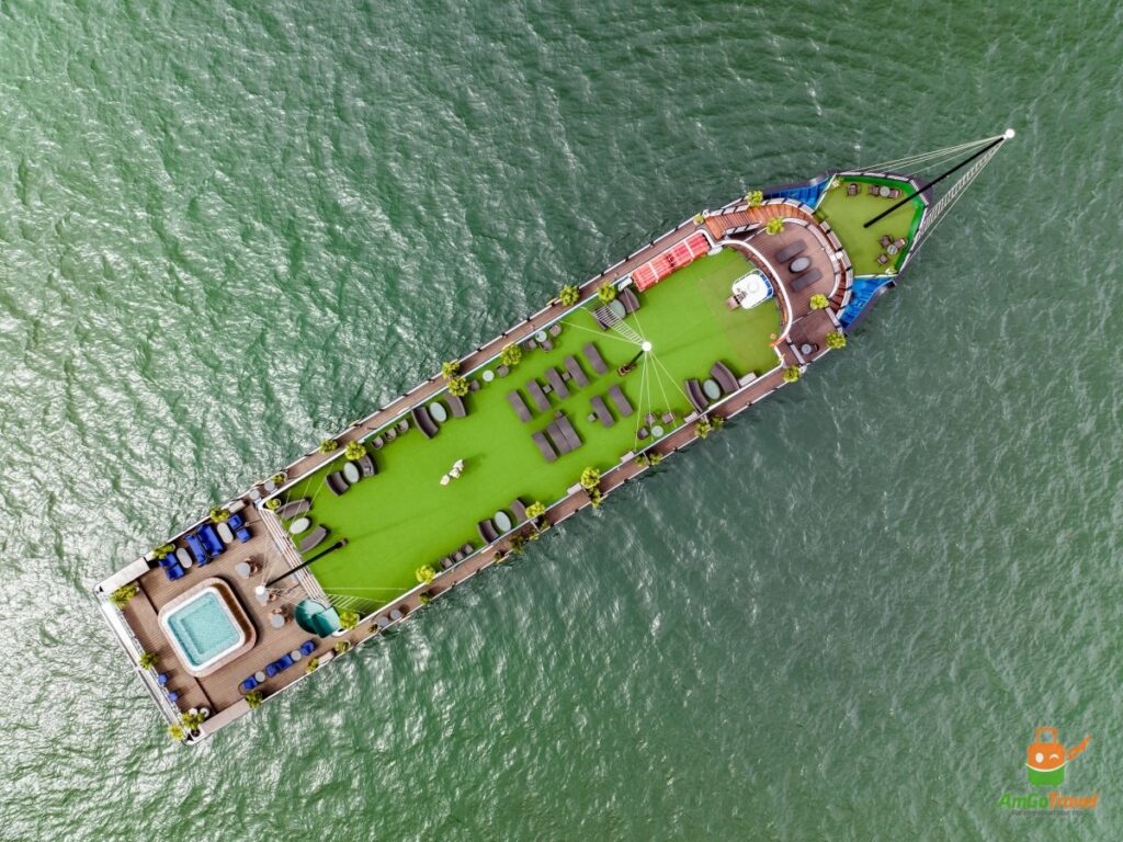 Aerial view of La Casta Cruise