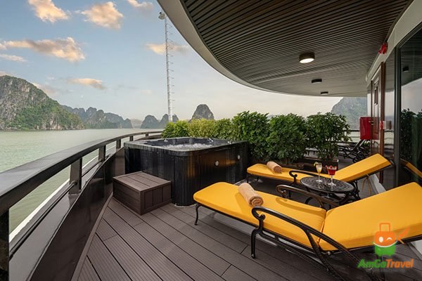 Balcony with loungers on the cruise