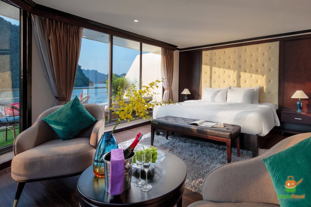 Suite on Mon Chéri Cruise