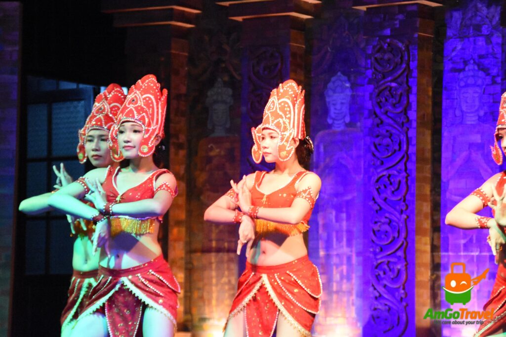 Traditional Cham Apsara dance performance at My Son Sanctuary