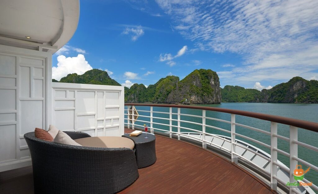 Deck lounge on Paradise Elegance Cruise