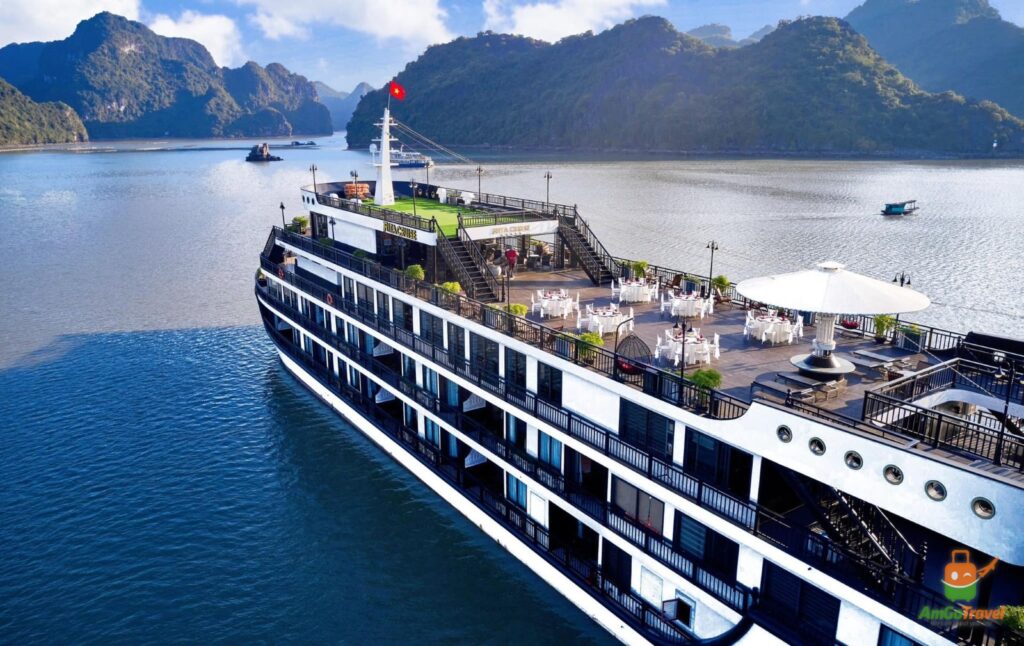 Rita Cruise seen from above