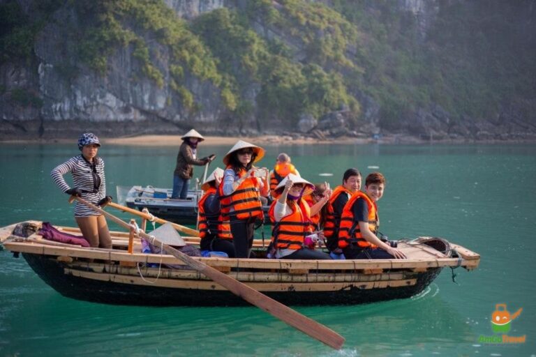 Guests on a rowing boat excursion with Signature Royal Cruise