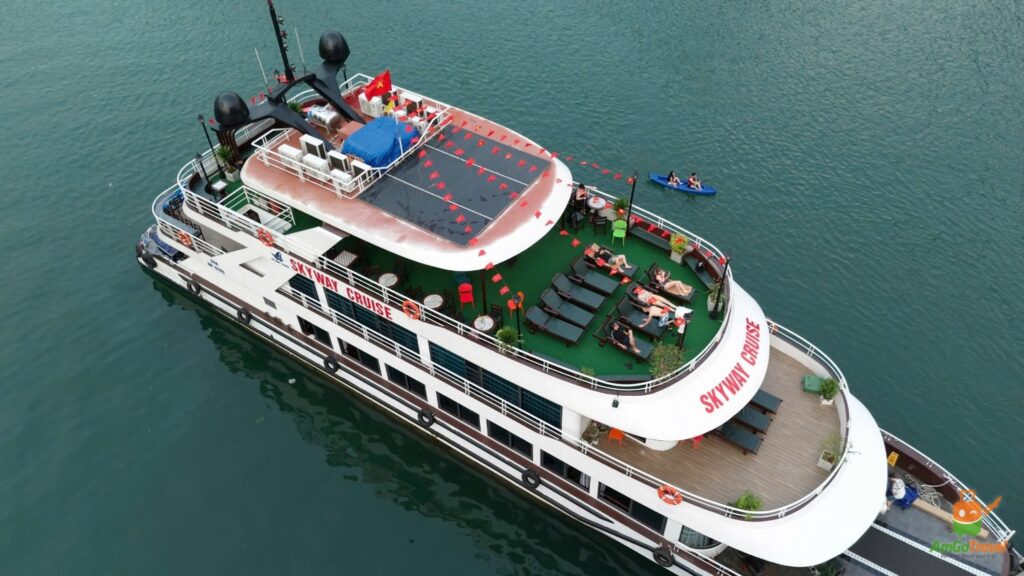Aerial view of Sky Way 89 Cruise