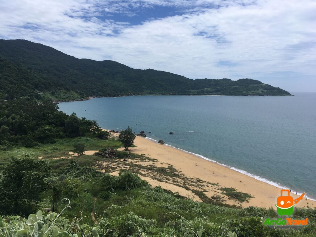 Coastline of Son Tra Peninsula (Monkey Mountain) near Da Nang