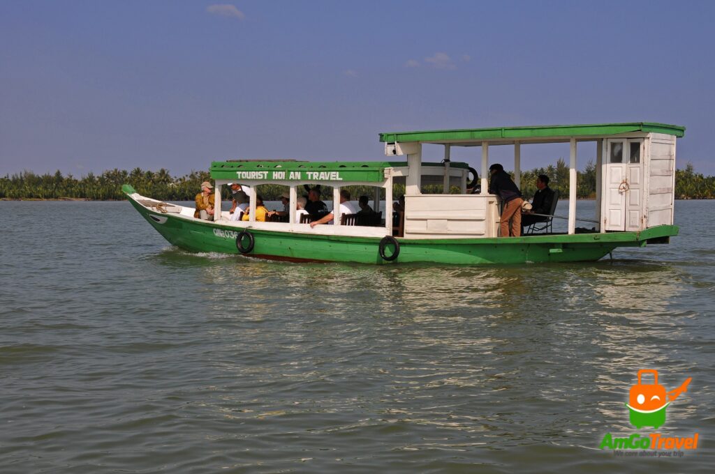 A boat on the Thu Bon River, Hoi An